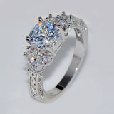 (9 To 5) Pure Sliver Ring With Inside White Diamond